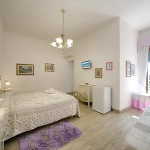 Antica Dimora Couette-café Olbia
