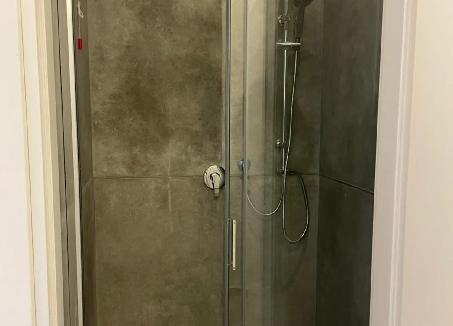 Hotel Paola Floransa 0*,